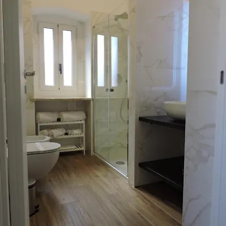 Garibaldi 52 Exclusive Bari